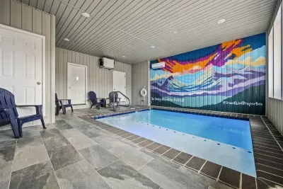 Smoky Mountain Retreat - image 38 of 39