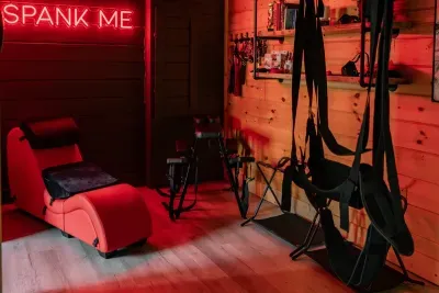 House of Pleasure - image 8 of 28