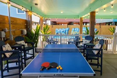 Ping pong table