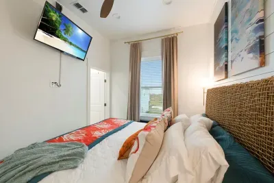 Bougie Beach House - image 15 of 48