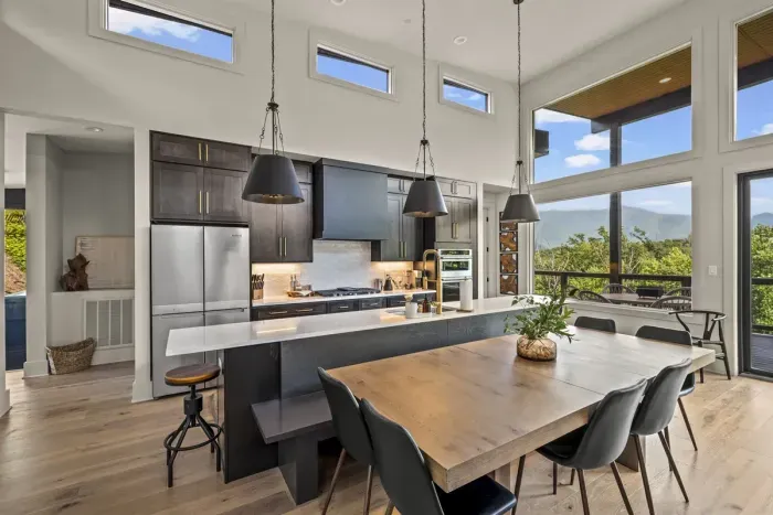 Dining table seats 10 guests