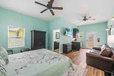 Large suite