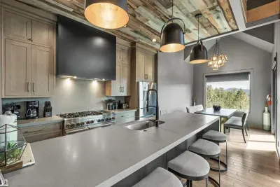 Bar seating for 4
