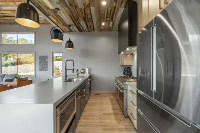 Chef's kitchen