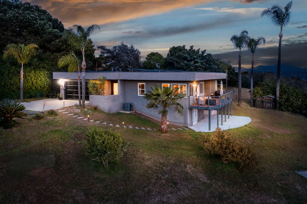 Spacious Bonsall Retreat with Sauna and Scenic