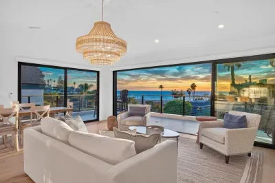 Moonlight Dream - 4 Bedroom Panoramic Ocean Views - image 2 of 62