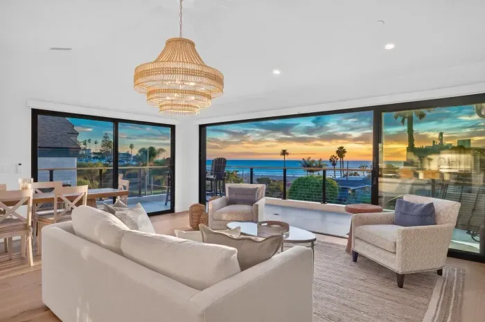 Moonlight Dream - 4 Bedroom Panoramic Ocean Views - image 2 of 62