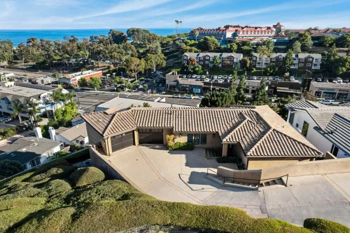Panoramic Ocean Views Dana Point - image 2 of 45