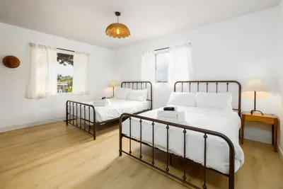 3Bed Single Level Home - image 10 of 16