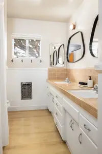 3Bed Single Level Home - image 11 of 16