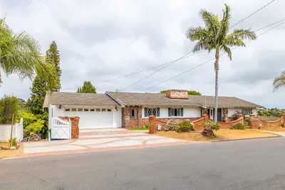 3Bed Single Level Home - image 13 of 16