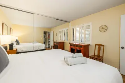SurfSong Dream - Beachfront - image 23 of 38