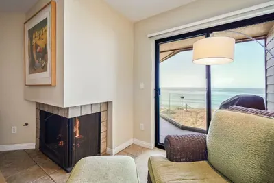 SurfSong Dream - Beachfront - image 17 of 38