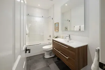 Private Hilltop Escape: Pool, Hot Tub, Near Beach - image 18 of 30