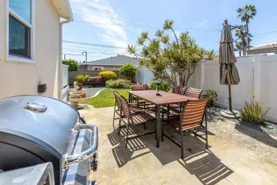 Carlsbad Cottage - Remodeled - image 21 of 28