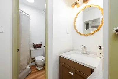 Carlsbad Cottage - Remodeled - image 13 of 28