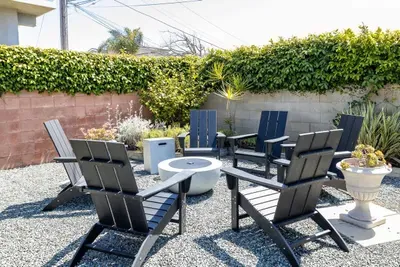 Carlsbad Cottage - Remodeled - image 16 of 28