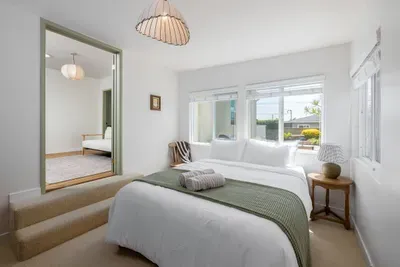 Carlsbad Cottage - Remodeled - image 10 of 28