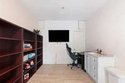 Spacious Single Level Home In Poway - image 38 of 41
