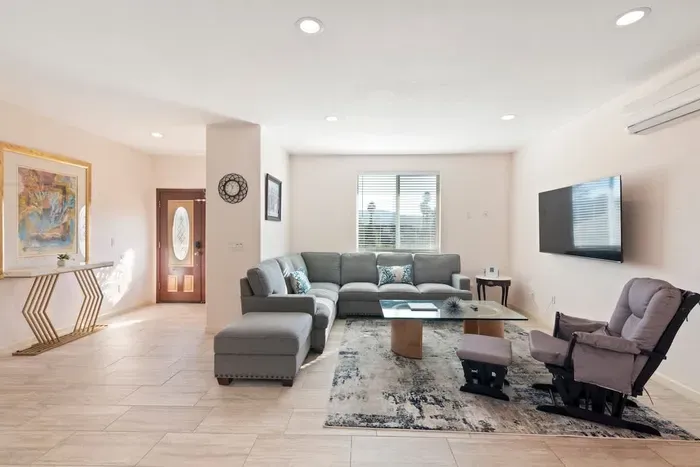 Spacious Single Level Home In Poway - image 4 of 41