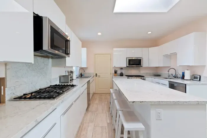 Spacious Single Level Home In Poway - image 2 of 41