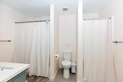 Spacious Single Level Home In Poway - image 27 of 41
