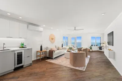 Oceanfront, AC, Fully Remodeled Unit - image 1 of 51