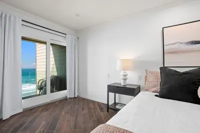 Oceanfront, AC, Fully Remodeled Unit - image 34 of 51