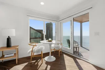 Oceanfront, AC, Fully Remodeled Unit - image 18 of 51