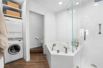 Oceanfront, AC, Fully Remodeled Unit - image 43 of 51