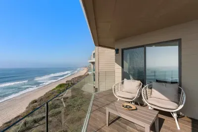 Oceanfront, AC, Fully Remodeled Unit - image 9 of 51