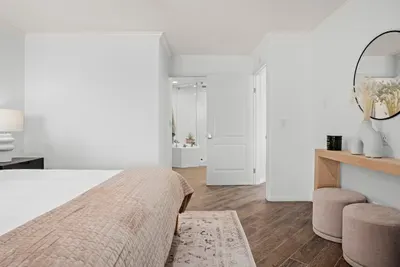 Oceanfront, AC, Fully Remodeled Unit - image 35 of 51