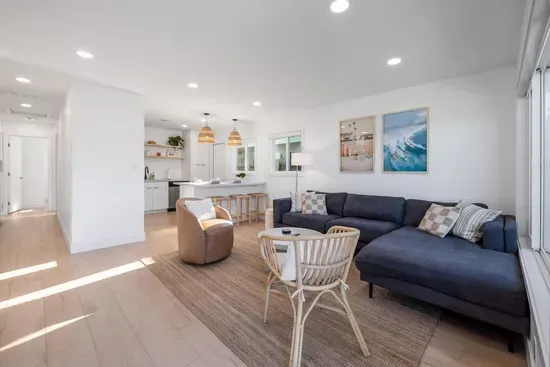 Carlsbad Bungalow, Large Backyard