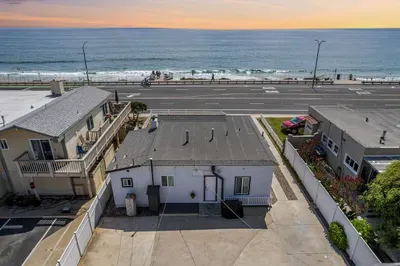 Carlsbad Blvd Villa - image 24 of 25