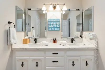 The Jewel of Carlsbad - Remodeled - image 31 of 47
