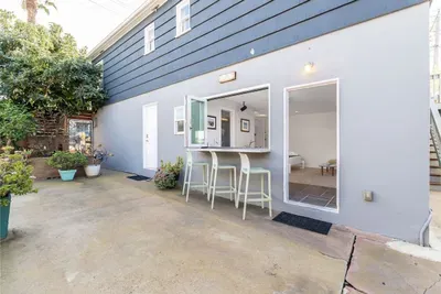 Ocean Beach Bungalow - Close To Beach - image 17 of 28