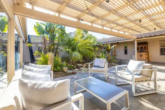 Carlsbad Zen - Large Pool