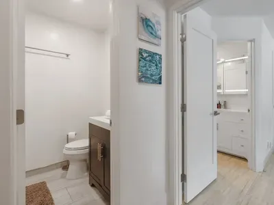 Cozy, Pet Friendly, 3 Bedroom - image 18 of 29