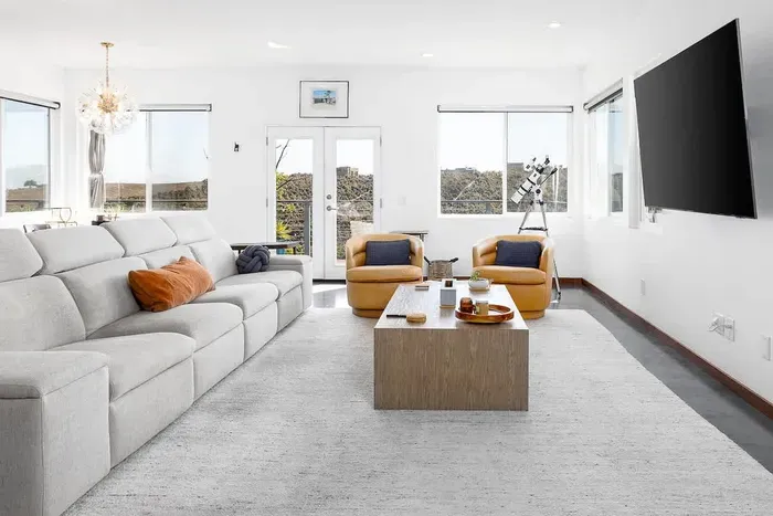 Spacious Bonsall Retreat with Sauna and Scenic - image 5 of 28