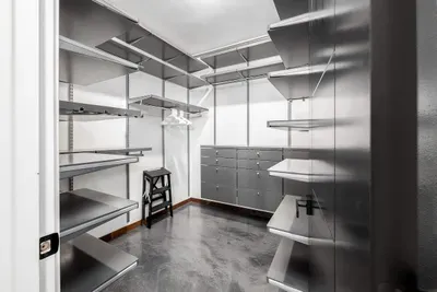 Spacious Bonsall Retreat with Sauna and Scenic - image 17 of 28