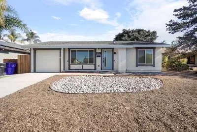 Urban Oasis - Just Remodeled - image 27 of 27