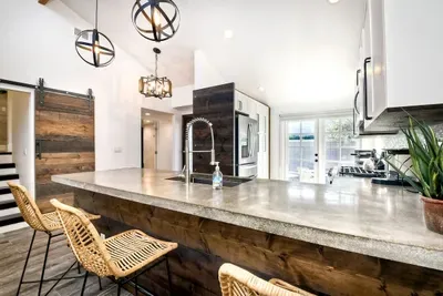 Sea Bluff - Direct Beach Access - image 12 of 38