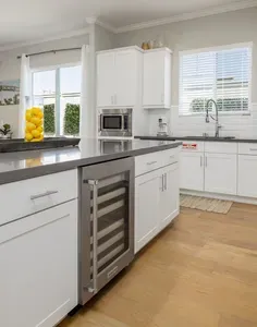 Large 4 Bedroom Close To Beach - image 9 of 21