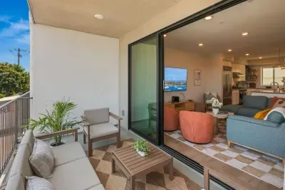 3 Minute Walk to Beach 4 Bedroom Home - image 25 of 32