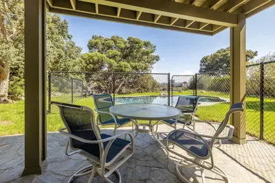 Hot Tub, Pool, 3Bed Home - image 27 of 30