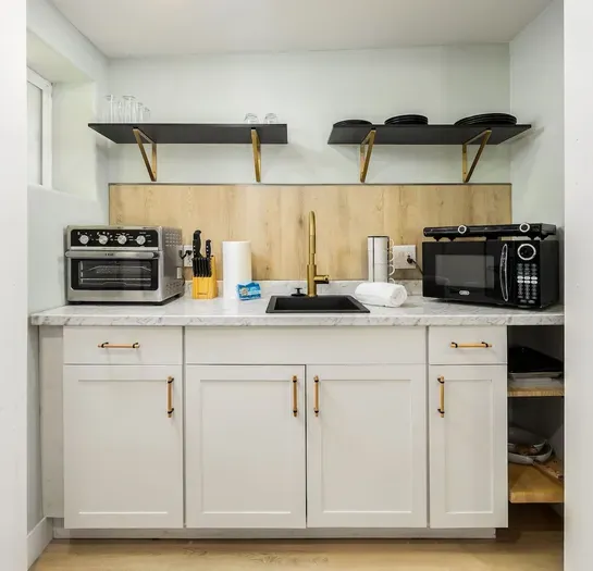 Studio In Carlsbad Village - image 5 of 13