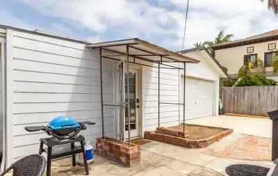 Studio In Carlsbad Village - image 11 of 13