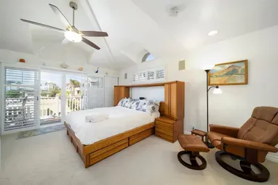 Hot Tub, Ocean Views, 3 Bedroom Private Home - image 18 of 39