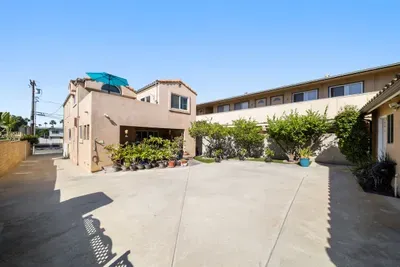 Hot Tub, Ocean Views, 3 Bedroom Private Home - image 34 of 39