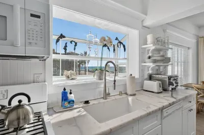Juniper Beach, Ocean Views, 2 Bedrooms - image 28 of 37
